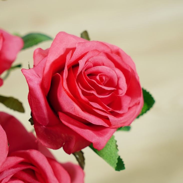 Faux Roses Bouquets Centerpiece Red